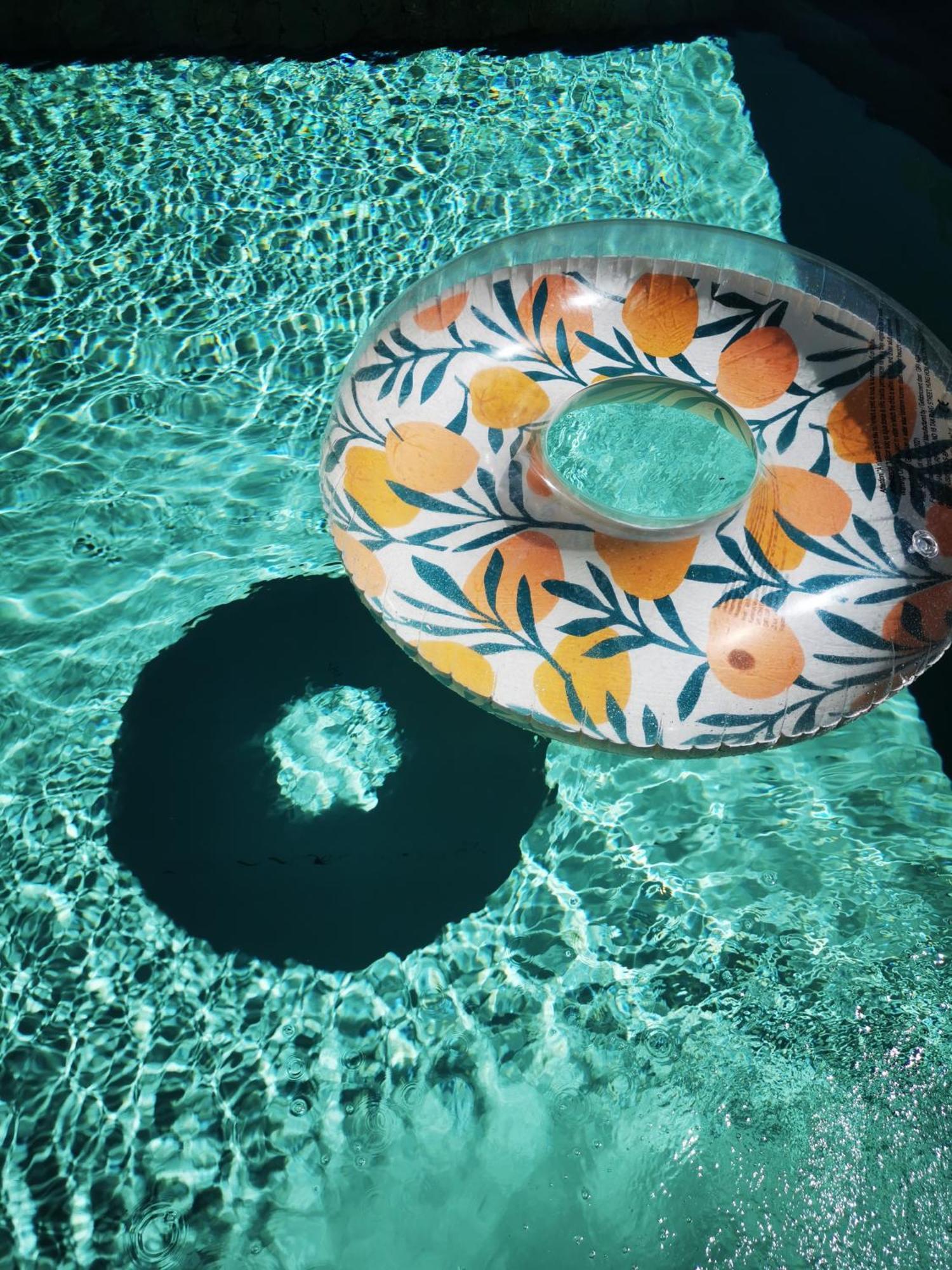 Studio De Charme En Provence, Piscine Et Jacuzzi Partages Le Luc Eksteriør billede