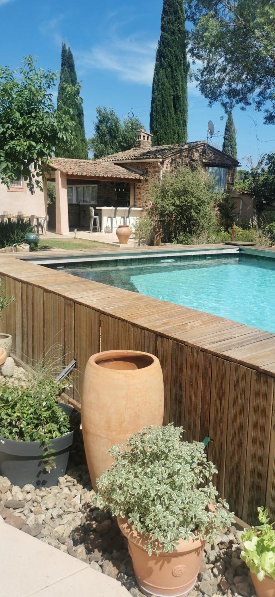 Studio De Charme En Provence, Piscine Et Jacuzzi Partages Le Luc Eksteriør billede